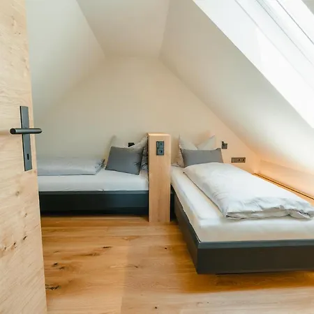 아파트호텔 Holzer