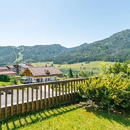 Aparthotel Holzer Weissensee